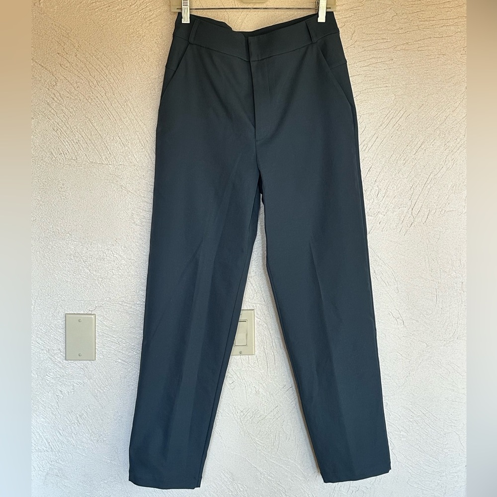 SOLD Women’s Lululemon Lab dark teal trousers